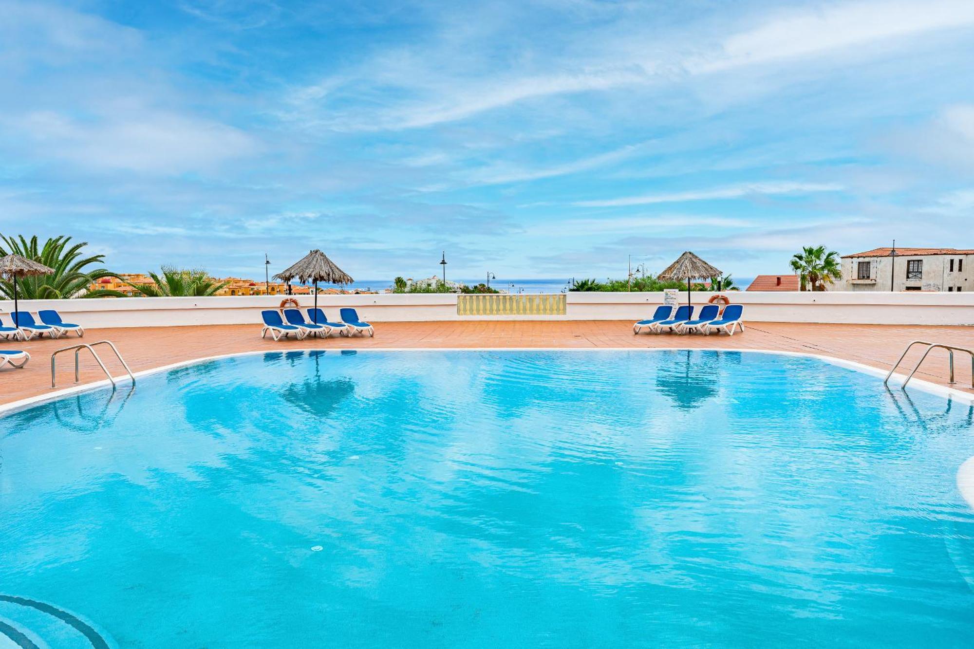 Apartment In Amarilla Golf 2 Bedrooms Сан Мигель Экстерьер фото